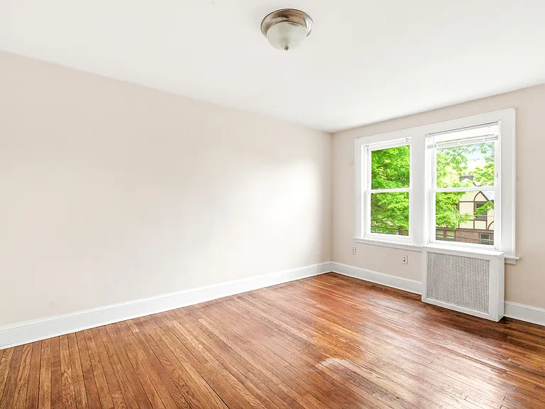 6799 Exeter St — Photo 17