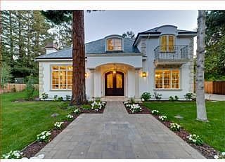 1st image of 82 Lloyden Dr