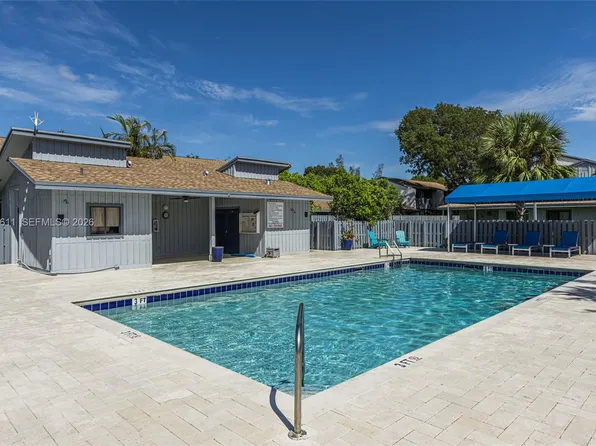 1557 N 15th Ter, Hollywood, FL 33020