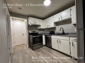 20 Wolf Rd