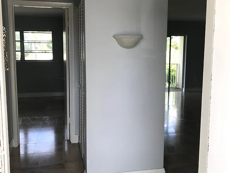 7320 SW 82nd St #202 — Photo 6