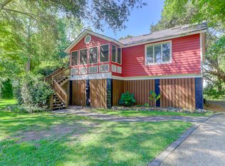 1530 Macoma Rd, Mount Pleasant, SC 29466