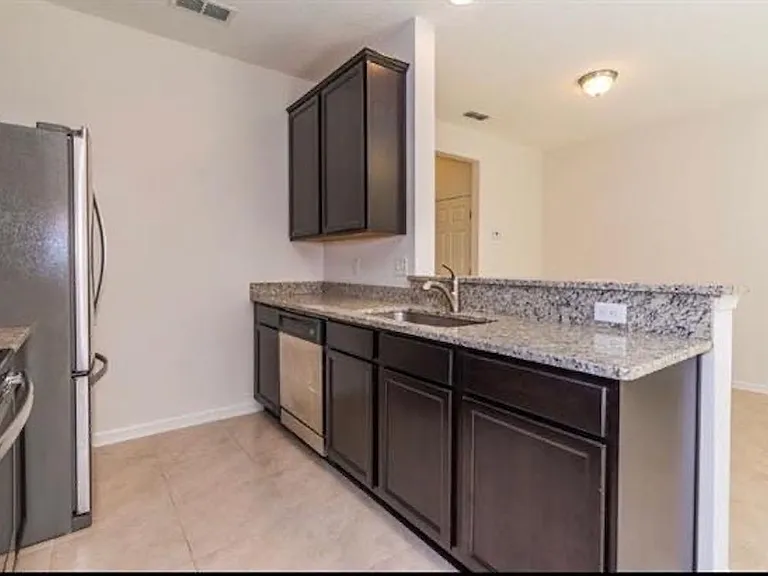 126 Moultrie Village Ln #1 — Photo 3