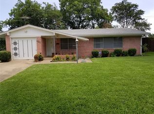 1811 Pleasant Run Rd, Carrollton, TX 75006