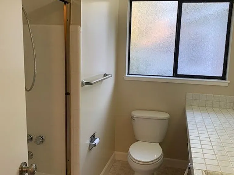 1120 Eden Bower Ln — Photo 13