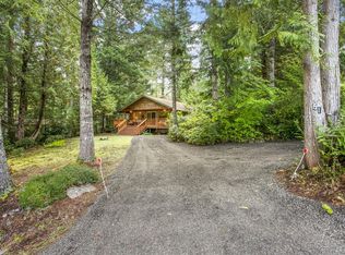 51 E Canyon View Rd, Belfair, WA 98528