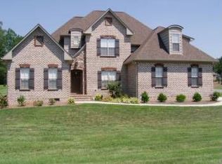 5475 Taylors Run Dr, Clemmons, NC 27012