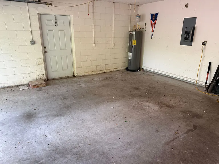 3207 Foresman Ave SE — Photo 15