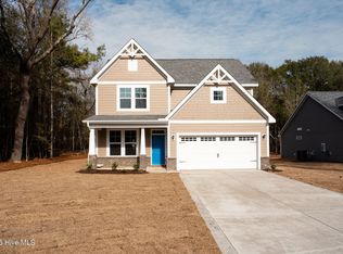 221 Telluride Court, Aberdeen, NC 28315