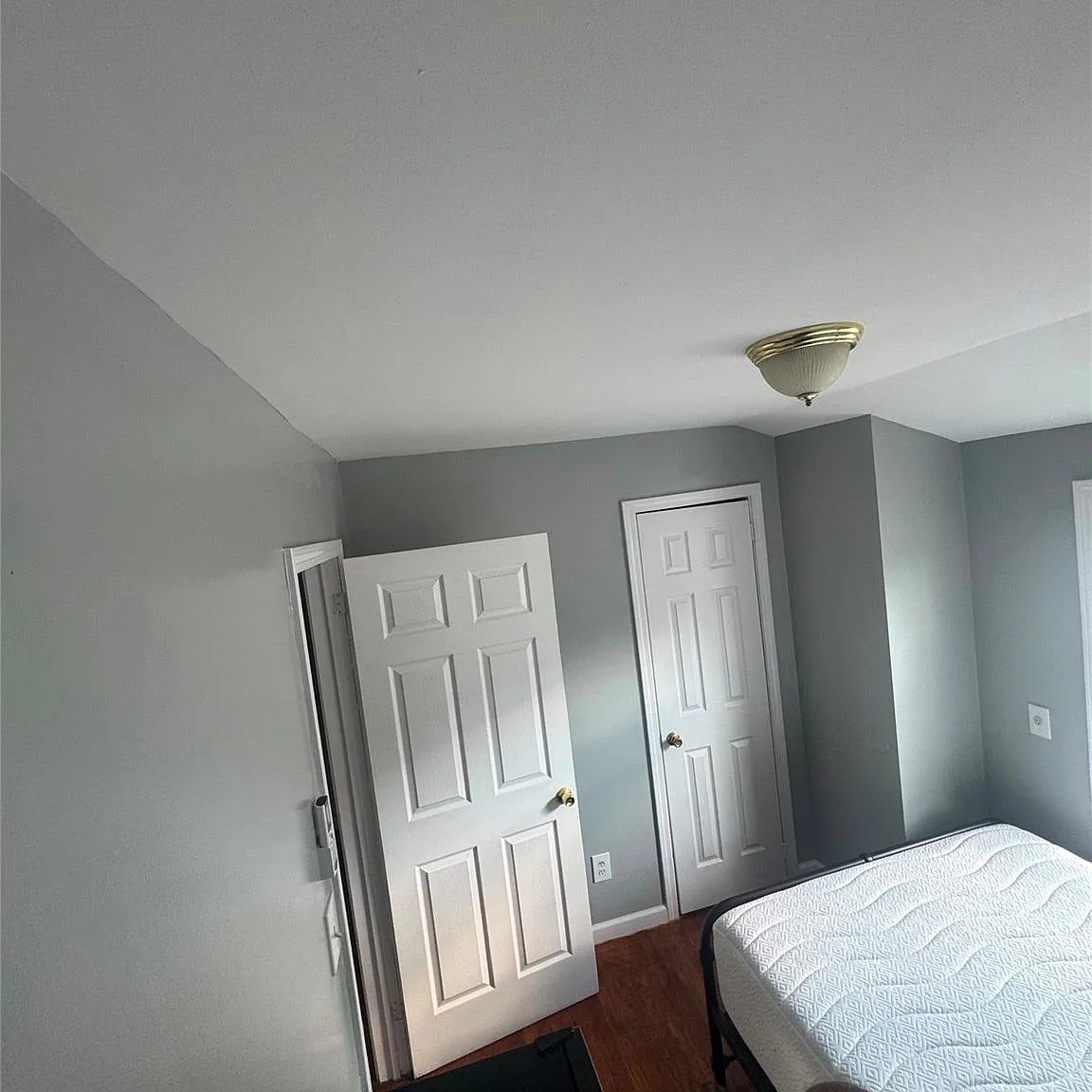 3 bed, 2.0 bath, 2380 sqft, $1,500 — Photo 4
