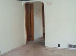 415 2nd Ave NW, Clark, SD 57225