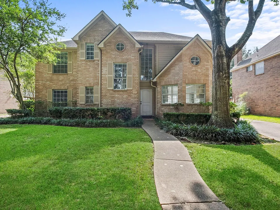 1431 N Medio River Cir