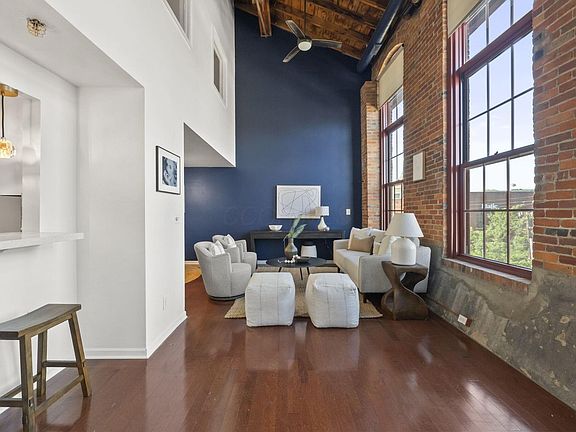 4th image of 544 S Front St APT 317