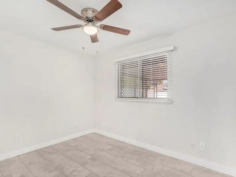 4316 E Rose Marie Ln — Photo 11