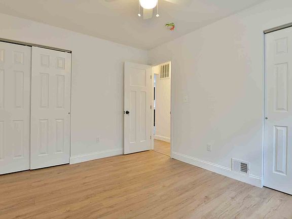 166 Joliet St SW #B-11_11022022