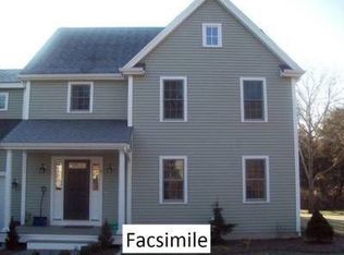 37 Brook Rd, Plymouth, MA 02360