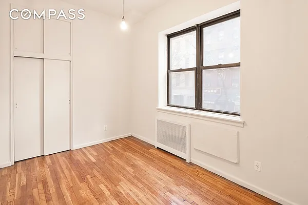 Rented by Compass | media 28