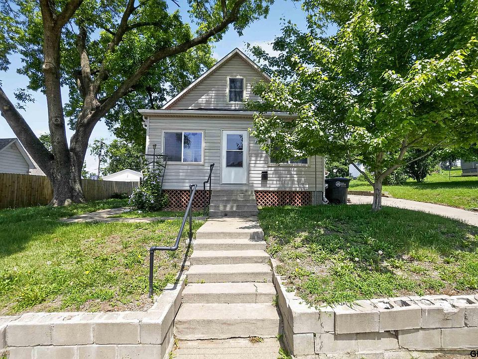 1st image of 1614 Drexel St