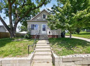 1614 Drexel St, Omaha, NE 68107