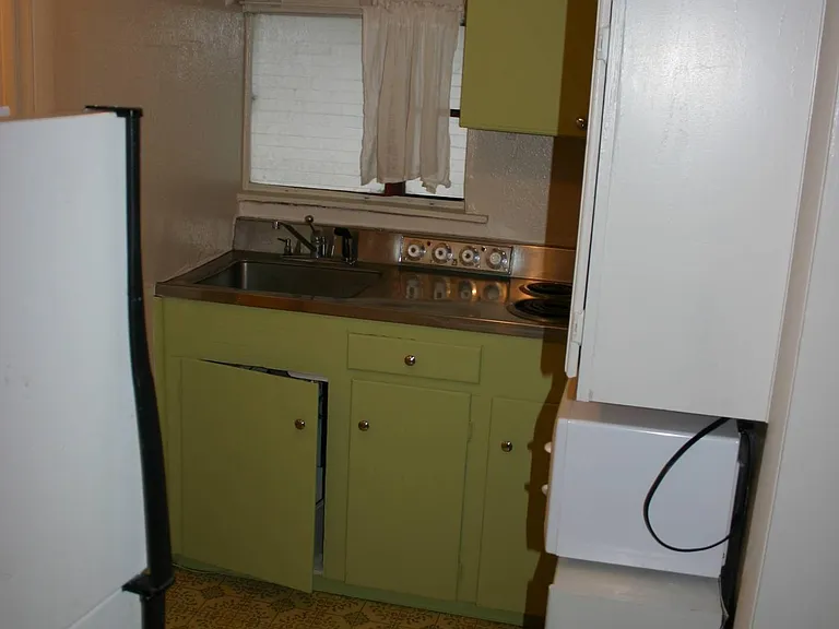 1434 York St #3 — Photo 9
