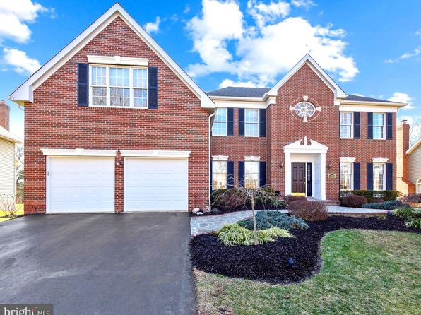 12803 Shadow Oak Ln Fairfax Va 22033 Zillow