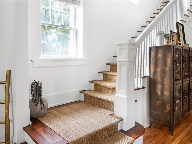 664 Kennesaw Ave NE — Photo 14