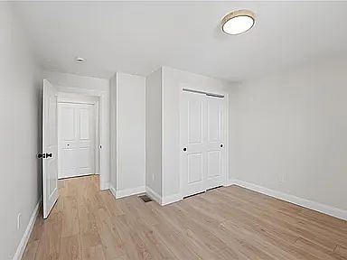 2nd image of 37 Webb St #1