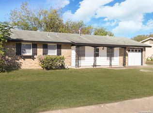 5818 Laurel Valley Dr, San Antonio, TX 78242