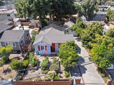 2760 Marlborough Ave, Redwood City, CA, 94063