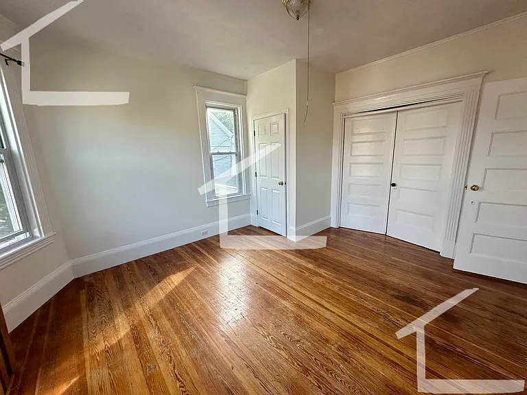 77 Fairbanks St #3 — Photo 5