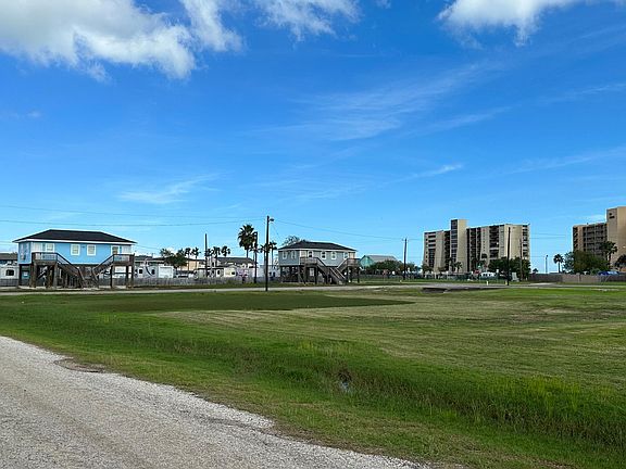 2nd image of 4102 Seagull Blvd #B