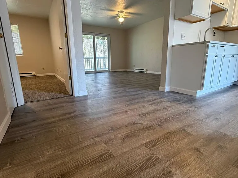 Westland Meadows — Photo 8