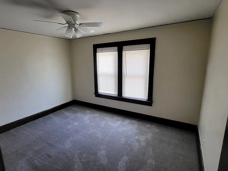 323 N Rural St — Photo 11