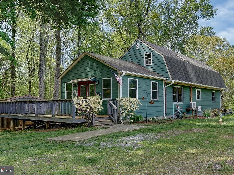 1st image of 516 Apple Grove Rd
