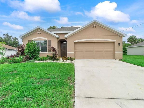 2033 SW Villanova Rd
