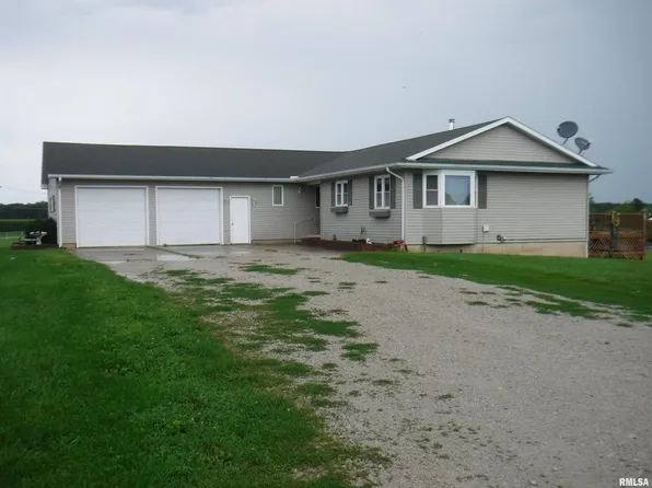 4716 Kinmundy Rd, Salem, IL 62881