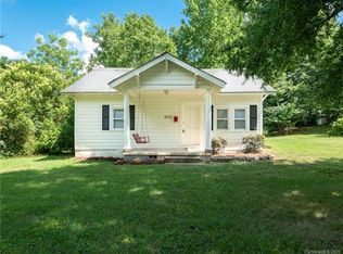 5715 Hewitt Dr, Charlotte, NC 28269