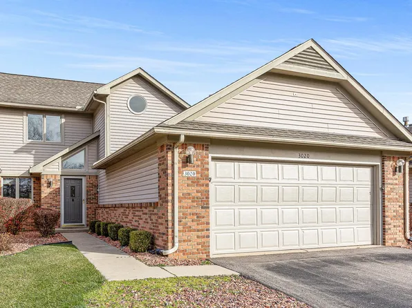 3020 Rivers Edge Dr, Wayne, MI 48184