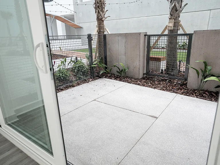 Vista Brooklyn Apartments — Photo 11