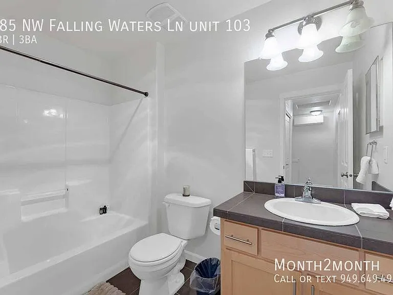 685 NW Falling Waters Ln #103 — Photo 28