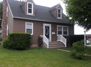 203 Union St, Whitehall, PA 18052