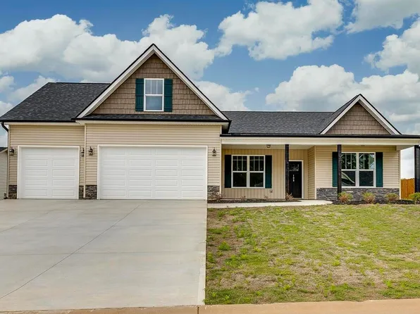 108 Walters Way, Pickens, SC 29671