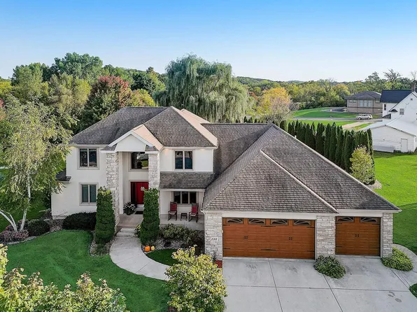 298 Southing Grange, Cottage Grove, WI 53527