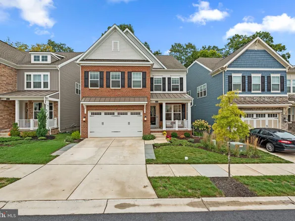 5209 Continental Dr, Frederick, MD 21703