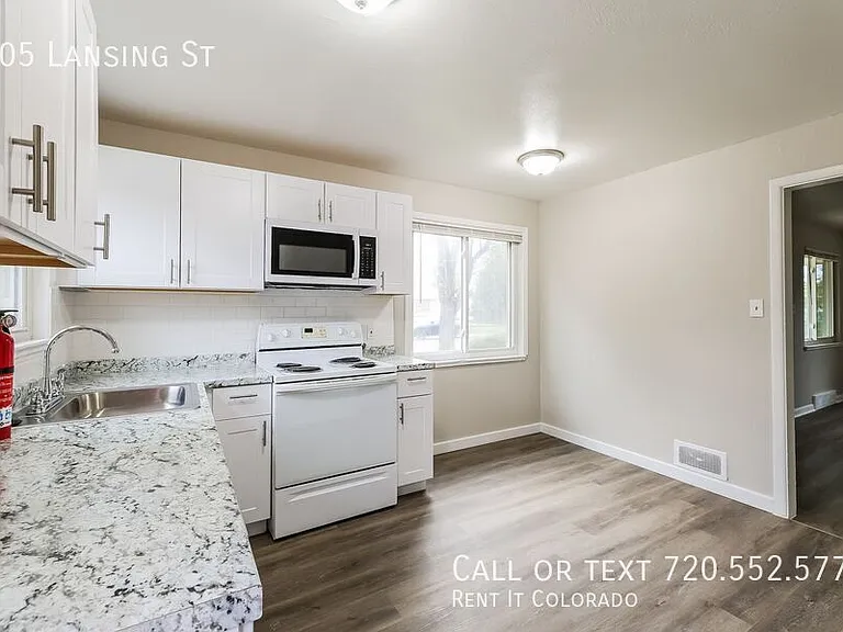 705 Lansing St — Photo 5