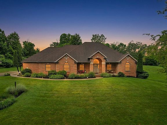 2nd image of 150 Paradise Valley Dr