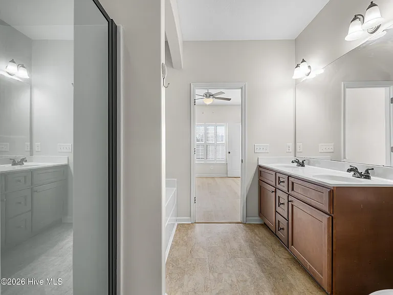 308 Winstead Loop — Photo 28