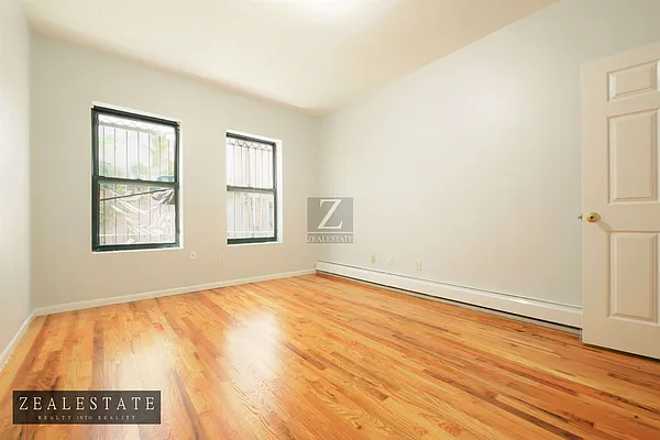Rented by ZealEstate Group Inc | media 33