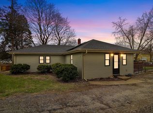 502 Monroe Ave, Ingleside, IL 60041