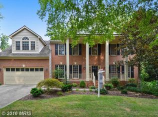 5623 Sugarbush Ln, Rockville, MD 20852